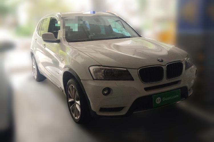 Used BMW X3 2013 Facelifted xDrive20i Luxury Edition Front Right 45 Deg