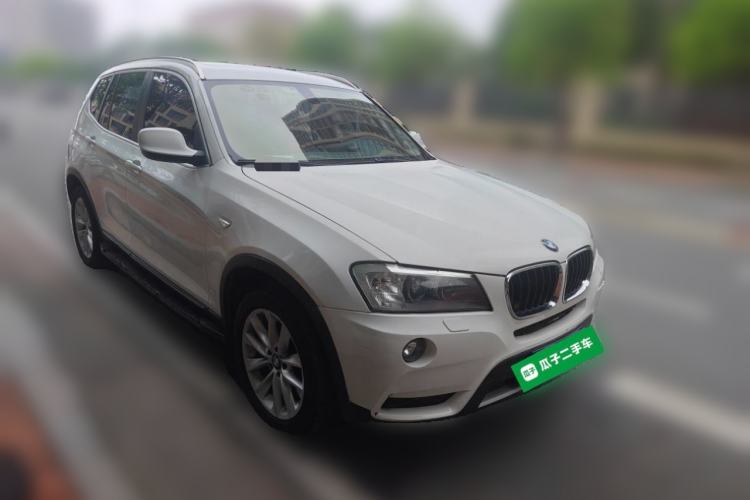 Used BMW X3 2013 xDrive20i Luxury Edition Front Right 45 Deg