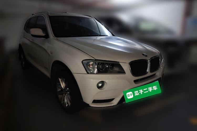 Used BMW X3 2013 Facelifted xDrive20i Luxury Edition Front Right 45 Deg