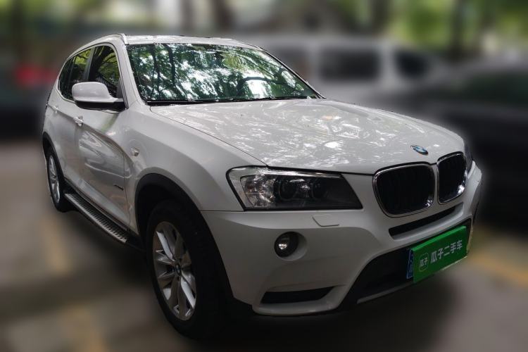 Used BMW X3 2013 Facelifted xDrive20i Luxury Edition Front Right 45 Deg