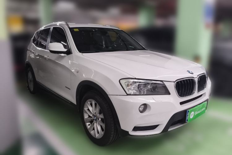 Used BMW X3 2013 xDrive20i Luxury Edition Front Right 45 Deg