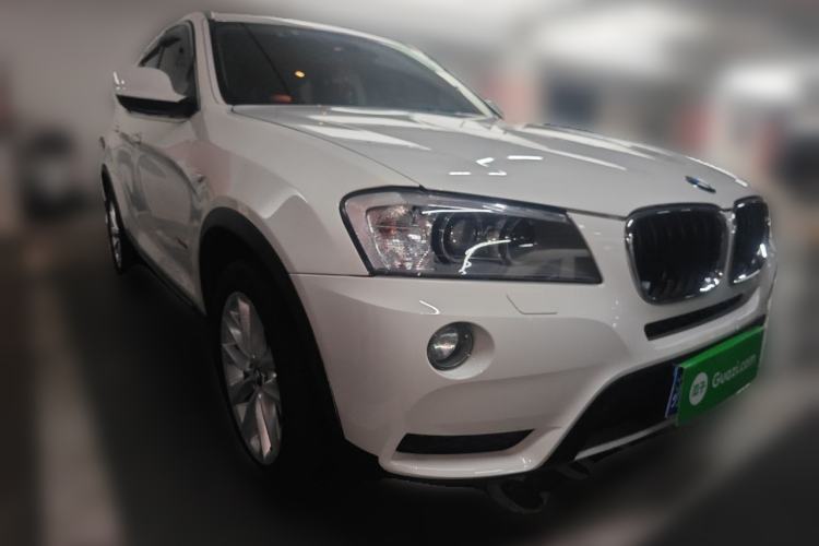 Used BMW X3 2013 Facelifted xDrive20i Luxury Edition Front Right 45 Deg