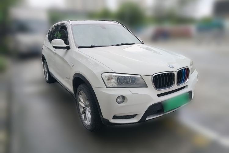 Used BMW X3 2013 xDrive20i Luxury Edition Front Right 45 Deg