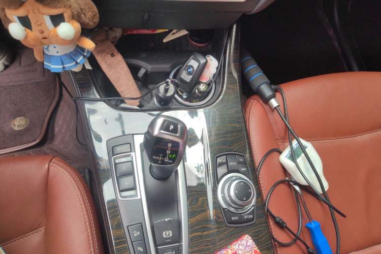 Used BMW X3 2013 xDrive20i Luxury Edition Gear Lever