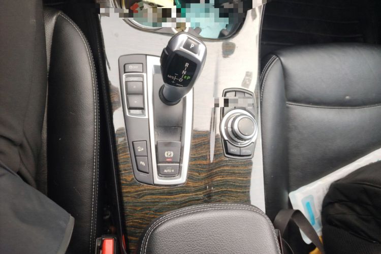 Used BMW X3 2013 Facelifted xDrive20i Luxury Edition Gear Lever