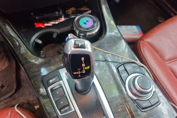 Used BMW X3 2013 xDrive20i Luxury Edition Gear Lever
