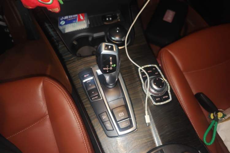 Used BMW X3 2013 Facelifted xDrive20i Luxury Edition Gear Lever