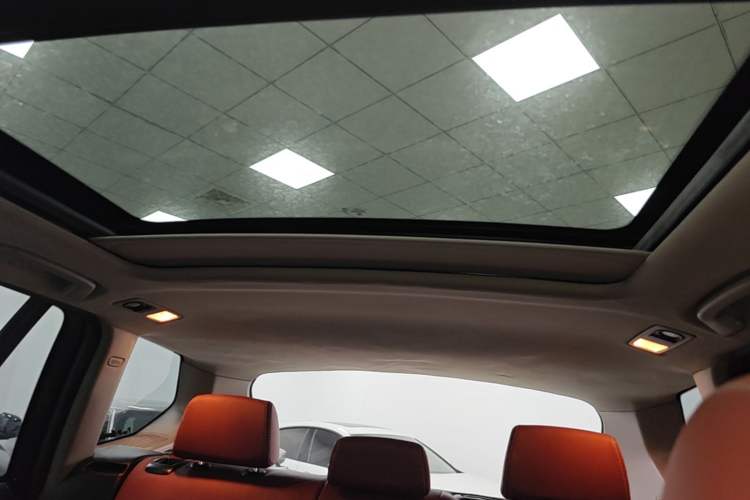 Used BMW X3 2013 Facelifted xDrive20i Luxury Edition Headliner