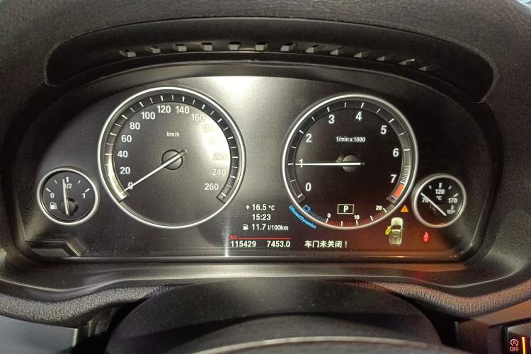 Used BMW X3 2013 Facelifted xDrive20i Luxury Edition Instrument Cluster