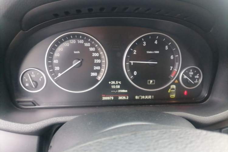 Used BMW X3 2013 xDrive20i Luxury Edition Instrument Cluster