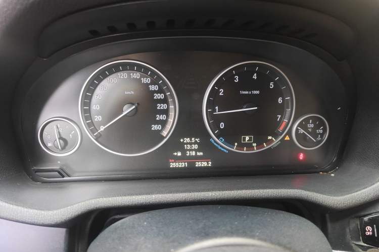 Used BMW X3 2013 xDrive20i Luxury Edition Instrument Cluster