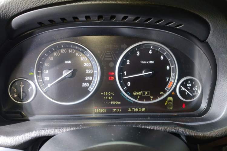 Used BMW X3 2013 Facelifted xDrive20i Luxury Edition Instrument Cluster