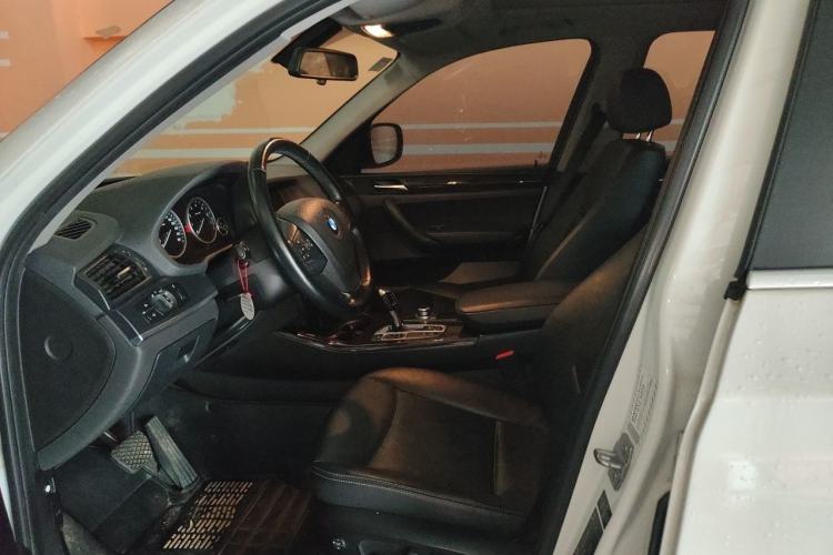 Used BMW X3 2013 Facelifted xDrive20i Luxury Edition Left Front Seat