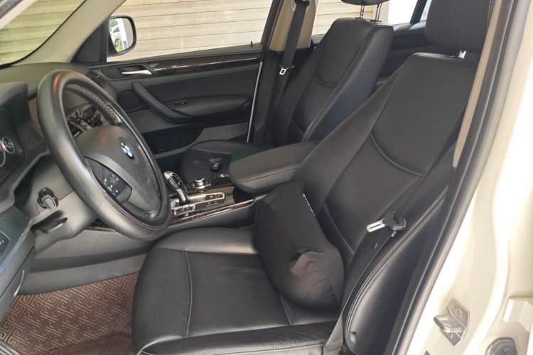 Used BMW X3 2013 Facelifted xDrive20i Luxury Edition Left Front Seat
