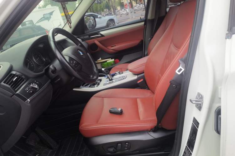 Used BMW X3 2013 xDrive28i Leading Model Left Front Seat