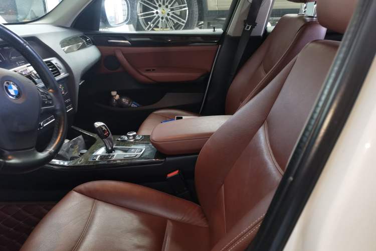 Used BMW X3  Left Front Seat