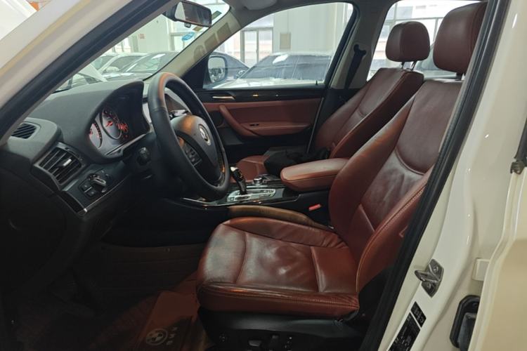 Used BMW X3 2013 Facelifted xDrive20i Luxury Edition Left Front Seat