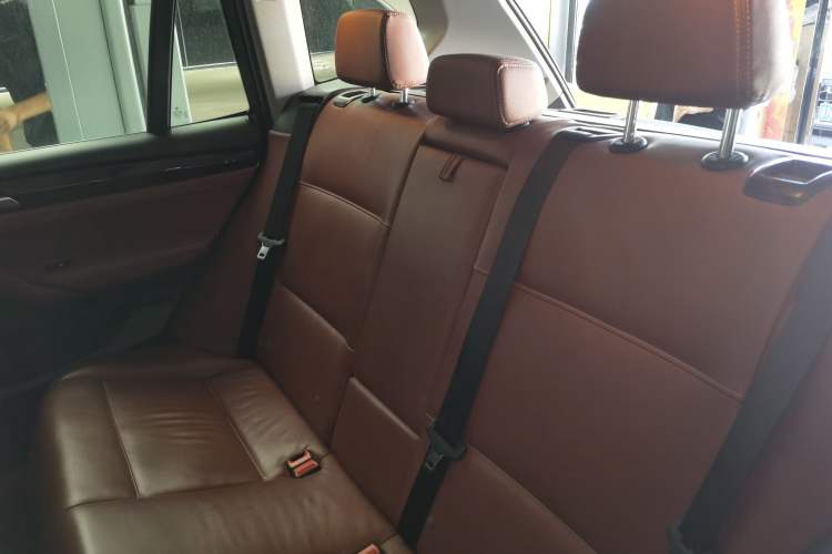 Used BMW X3  Left Rear Seat