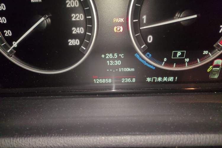 Used BMW X3 2013 Facelifted xDrive20i Luxury Edition Odometer Close Up