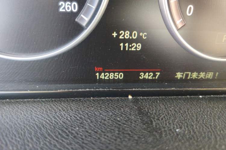 Used BMW X3 2013 Facelifted xDrive20i Luxury Edition Odometer Close Up