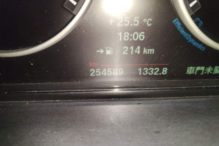 Used BMW X3 2013 Facelifted xDrive20i Luxury Edition Odometer Close Up