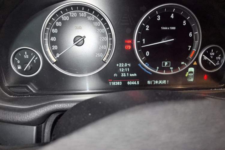 Used BMW X3 2013 xDrive20i Luxury Edition Odometer Close Up