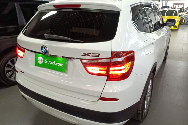Used BMW X3 2013 Facelifted xDrive20i Luxury Edition Rear Right 45 Deg