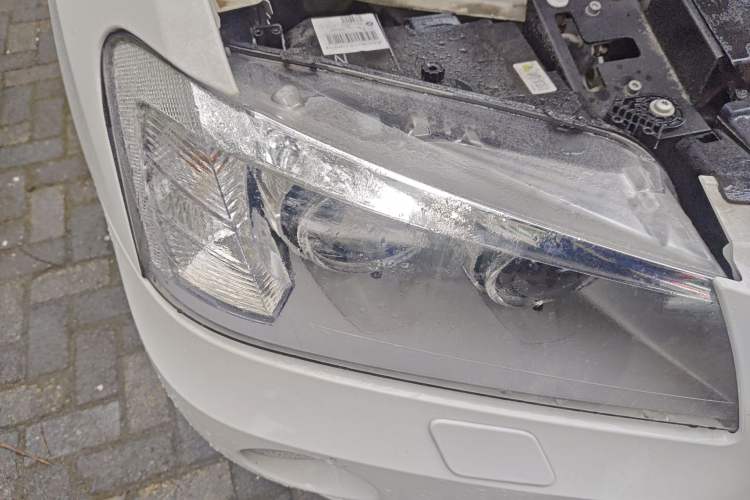 Used BMW X3 2013 Revised xDrive28i Luxury Edition Right Front Headlight
