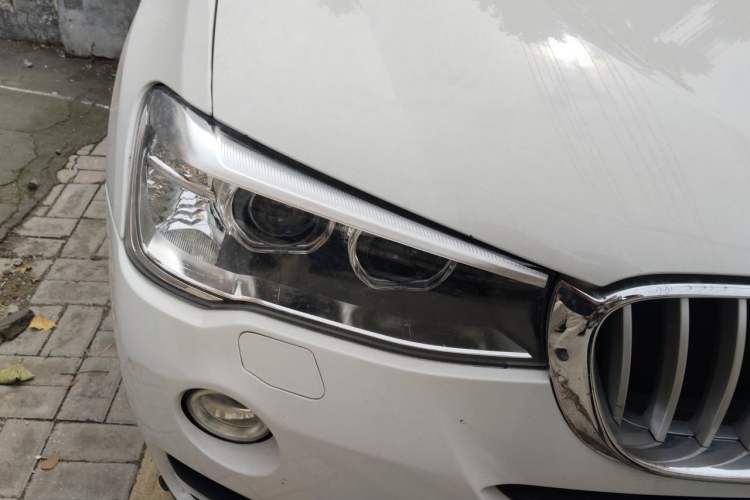 Used BMW X3 2013 Facelifted xDrive20i Luxury Edition Right Front Headlight