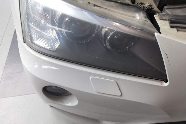 Used BMW X3  Right Front Headlight