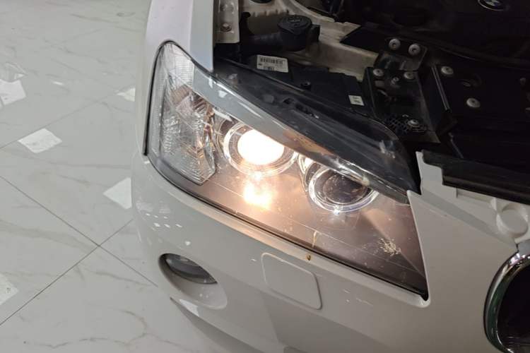 Used BMW X3 2013 Facelifted xDrive20i Luxury Edition Right Front Headlight