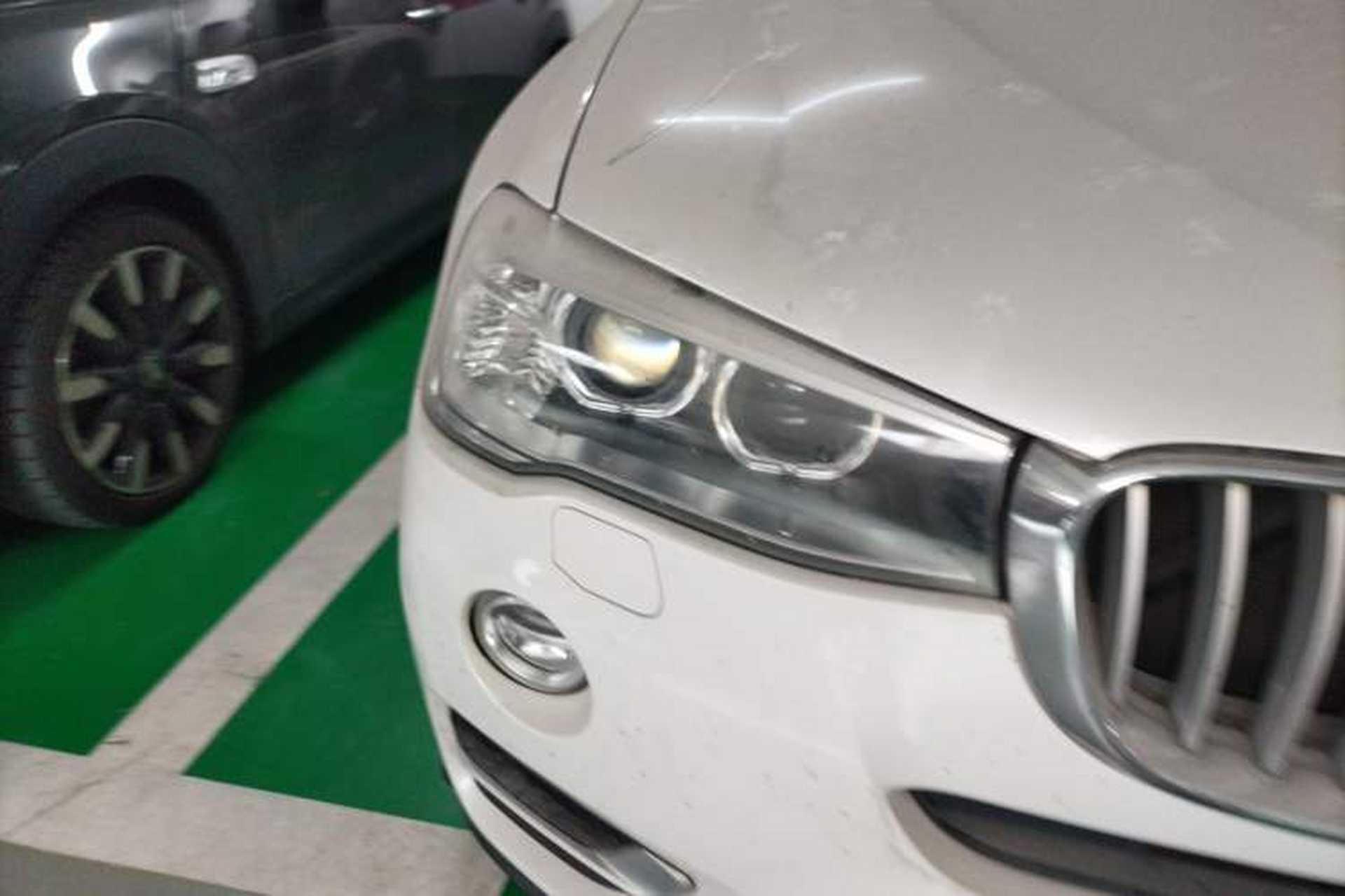 Used BMW X3 2013 Facelifted xDrive20i Luxury Edition Right Front Headlight