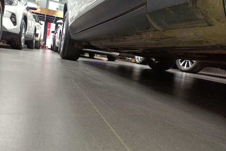Used BMW X3 2013 Facelifted xDrive20i Luxury Edition Right Side Sill