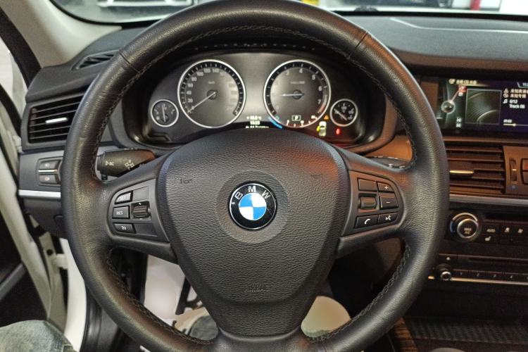 Used BMW X3 2013 Facelifted xDrive20i Luxury Edition Steering Wheel