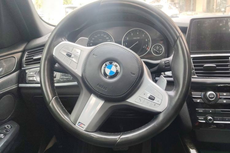 Used BMW X3 2013 Facelifted xDrive20i Luxury Edition Steering Wheel
