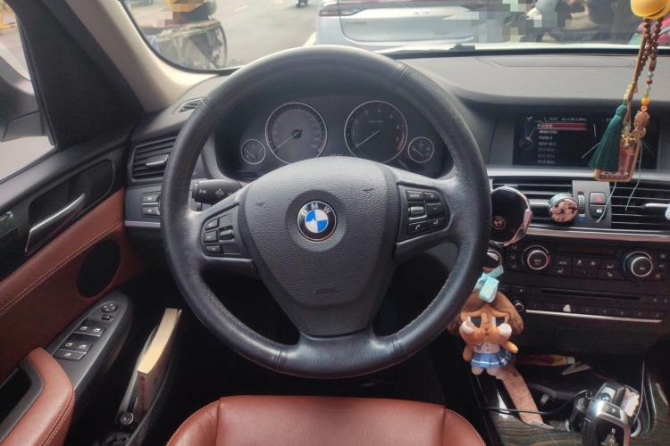 Used BMW X3 2013 xDrive20i Luxury Edition Steering Wheel