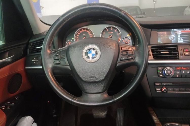 Used BMW X3 2013 Facelifted xDrive20i Luxury Edition Steering Wheel
