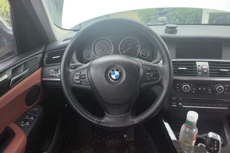 Used BMW X3 2013 xDrive20i Luxury Edition Steering Wheel