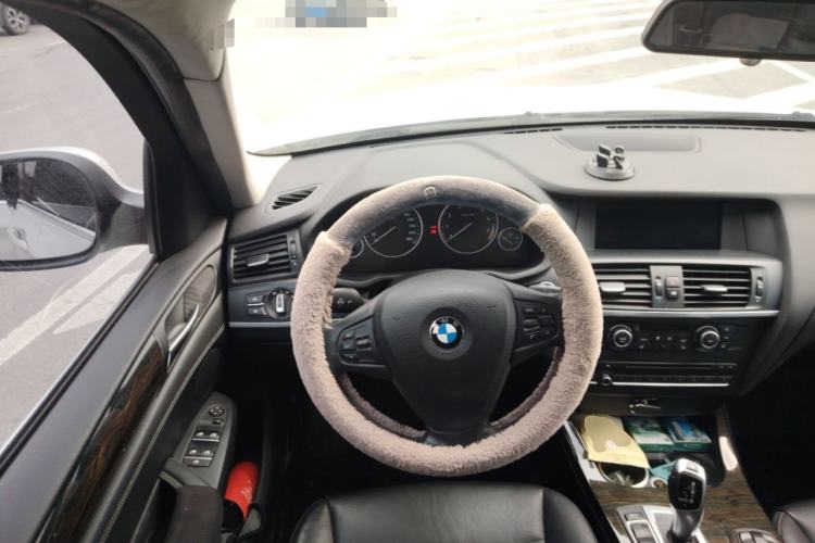 Used BMW X3 2013 Facelifted xDrive20i Luxury Edition Steering Wheel