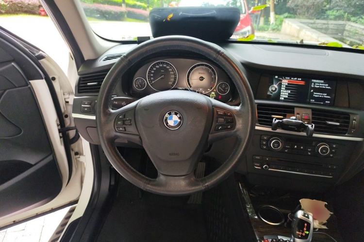 Used BMW X3 2013 Facelifted xDrive20i Luxury Edition Steering Wheel