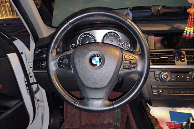 Used BMW X3 2013 xDrive20i Luxury Edition Steering Wheel