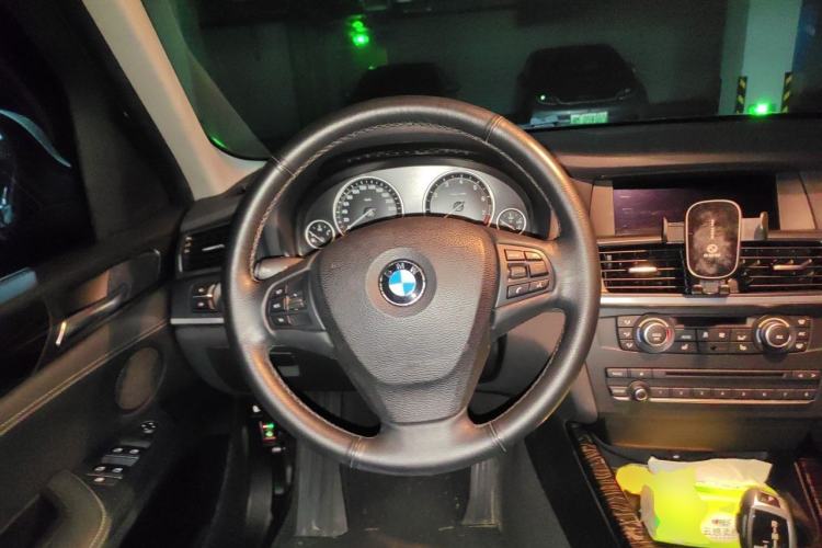 Used BMW X3 2013 Facelifted xDrive20i Luxury Edition Steering Wheel