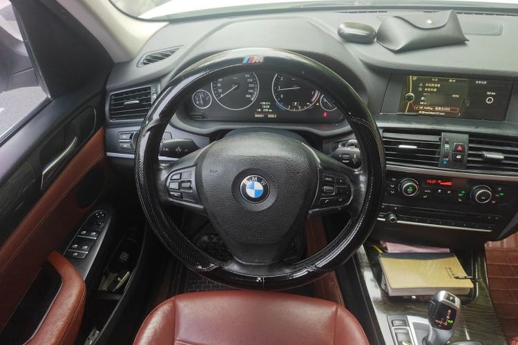 Used BMW X3 2013 xDrive20i Luxury Edition Steering Wheel