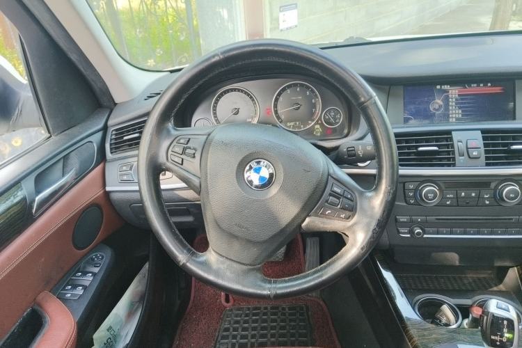 Used BMW X3 2013 xDrive20i Luxury Edition Steering Wheel