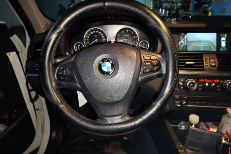 Used BMW X3 2013 Facelifted xDrive20i Luxury Edition Steering Wheel