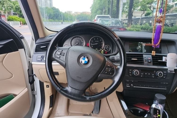 Used BMW X3 2013 xDrive20i Luxury Edition Steering Wheel
