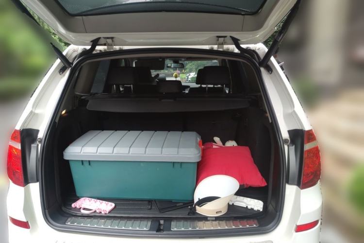 Used BMW X3 2013 xDrive20i Luxury Edition Trunk