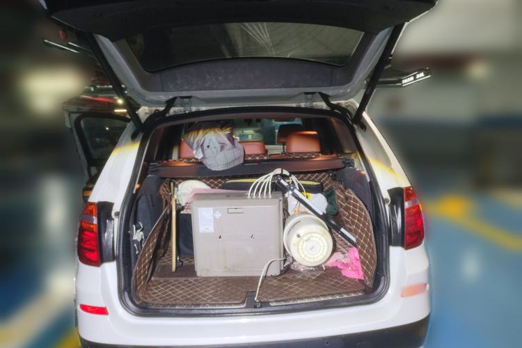 Used BMW X3 2013 xDrive20i Luxury Edition Trunk
