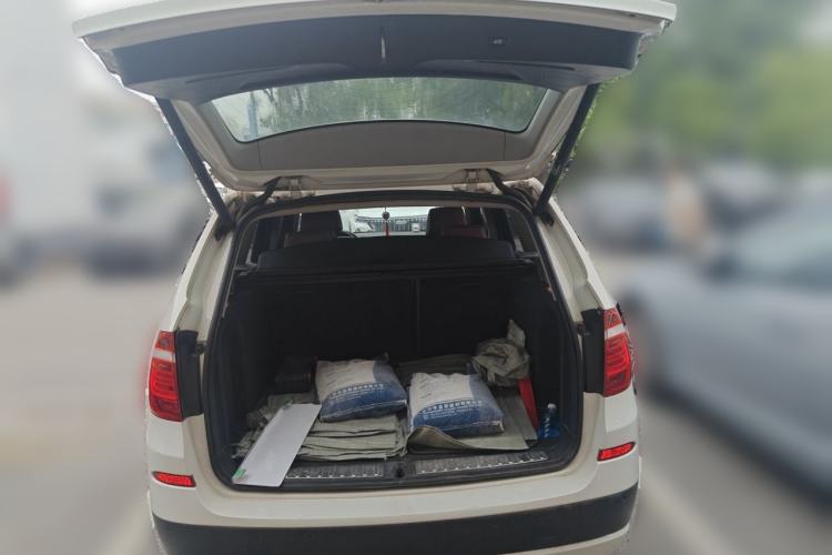 Used BMW X3 2013 xDrive20i Luxury Edition Trunk