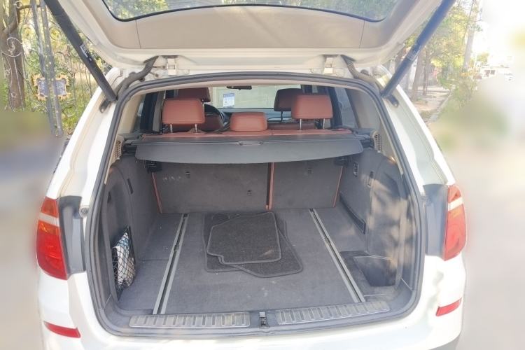 Used BMW X3 2013 xDrive20i Luxury Edition Trunk